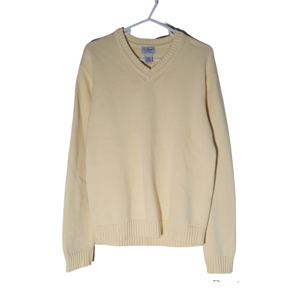 L.L Bean Men's V Neck Yellow Pullover